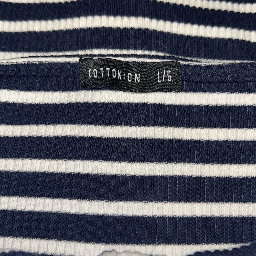 Cotton On striped comfy dress. Buttons not functional. - Picture 3 of 3